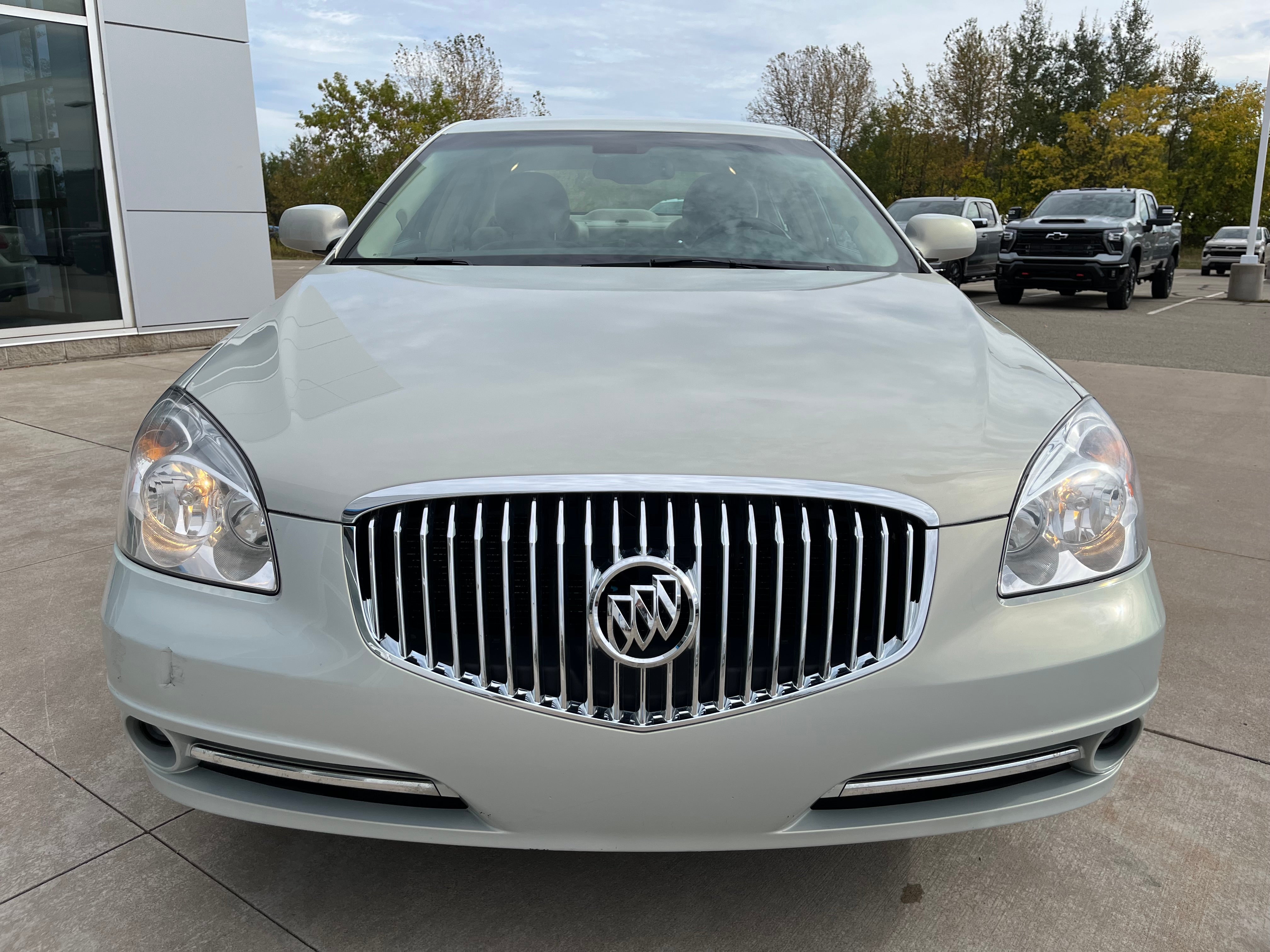 2010 Buick Lucerne CX-2 *Ltd Avail*
