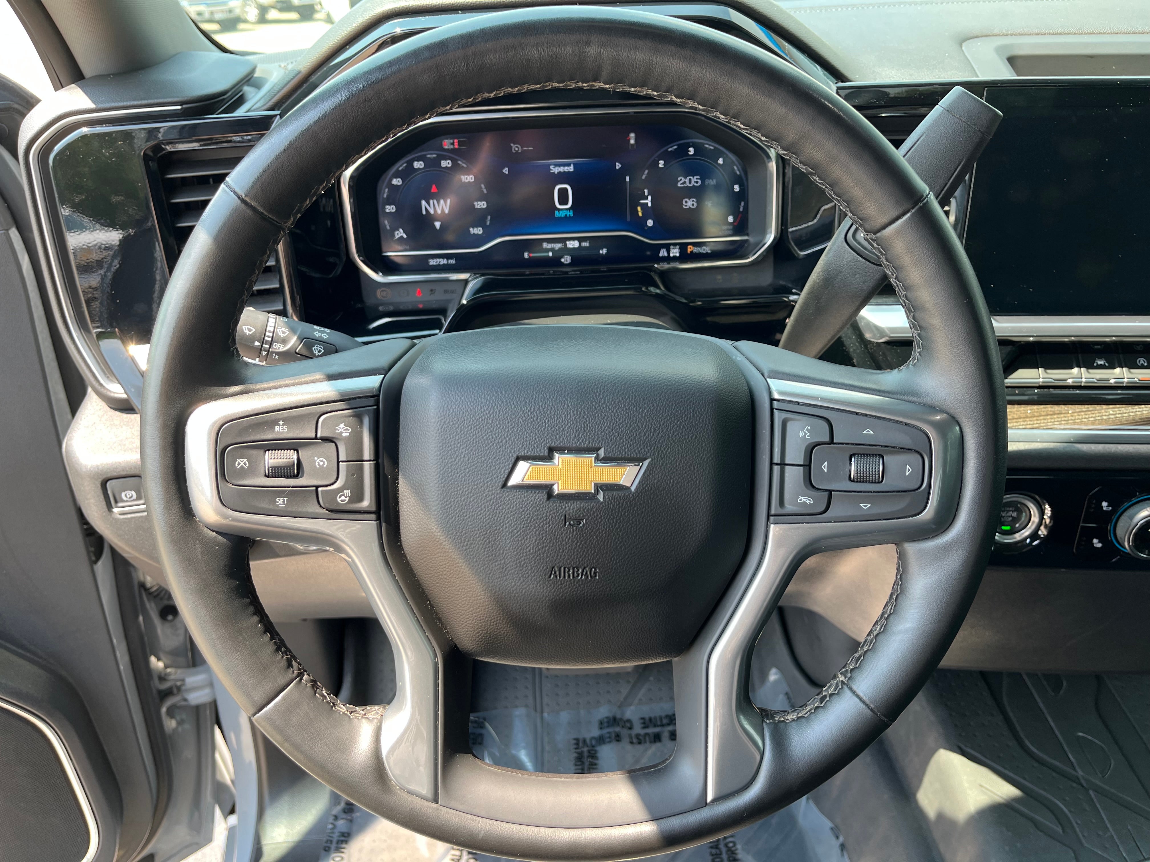 2024 Chevrolet Silverado 1500 LT (2FL)