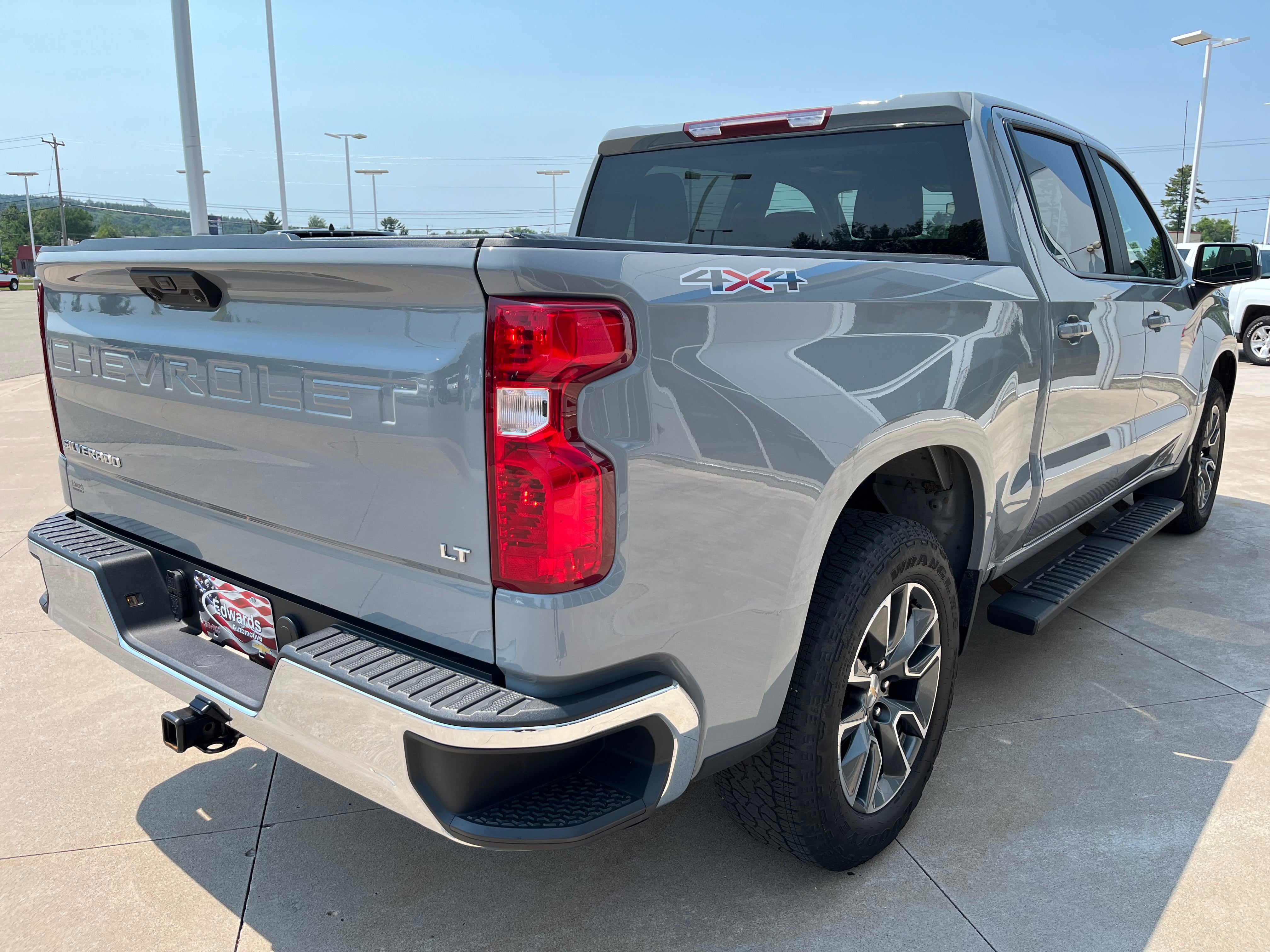 2024 Chevrolet Silverado 1500 LT (2FL)