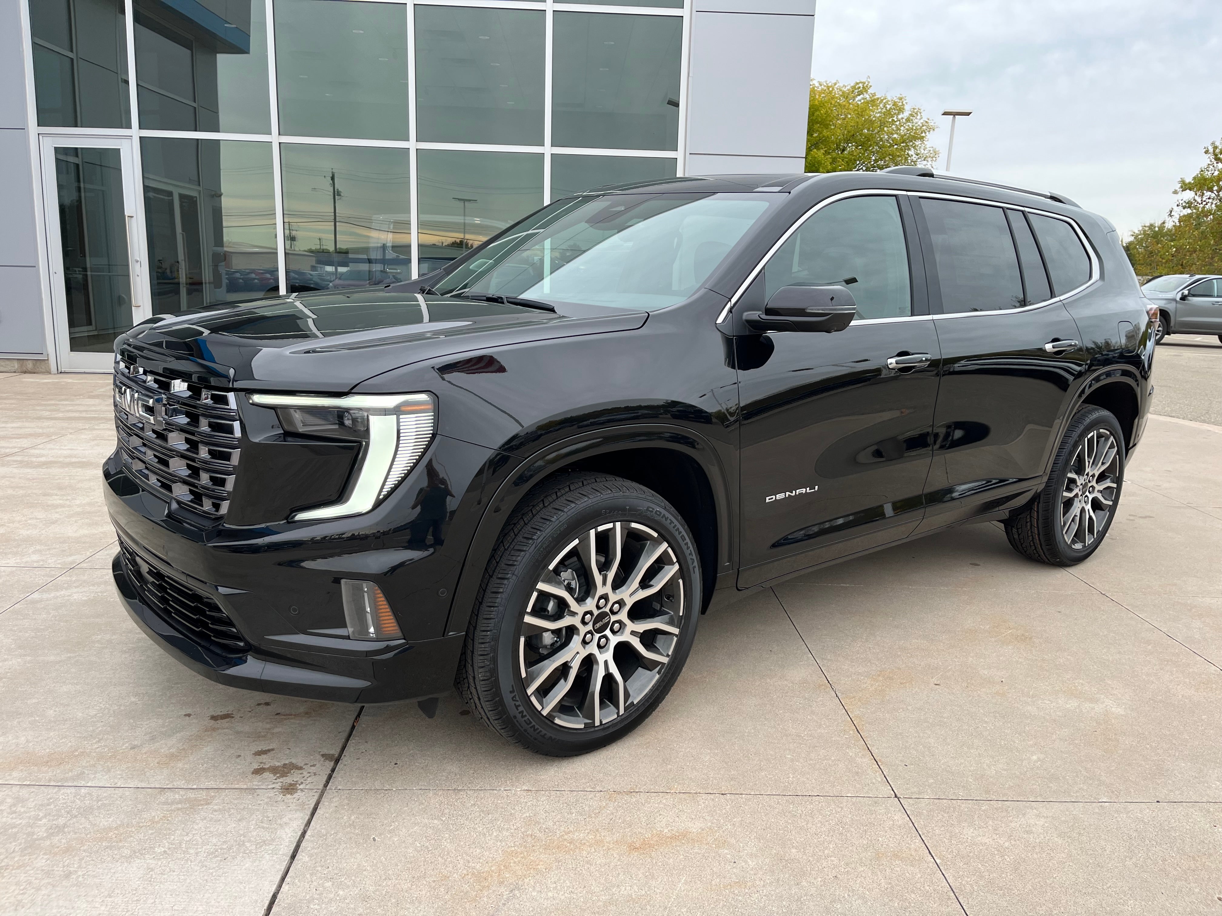 2027 GMC Acadia Denali Ultimate