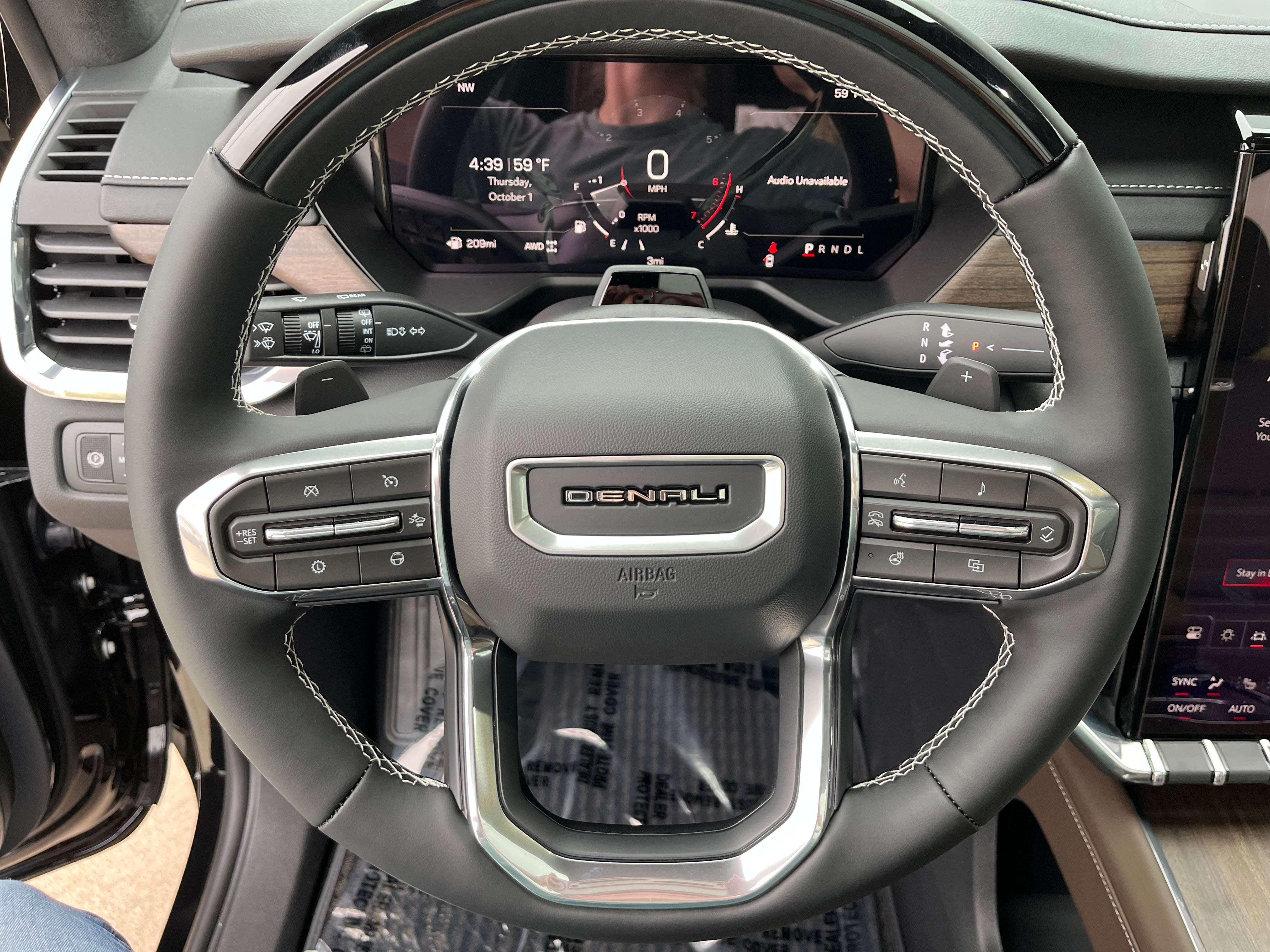 2027 GMC Acadia Denali Ultimate