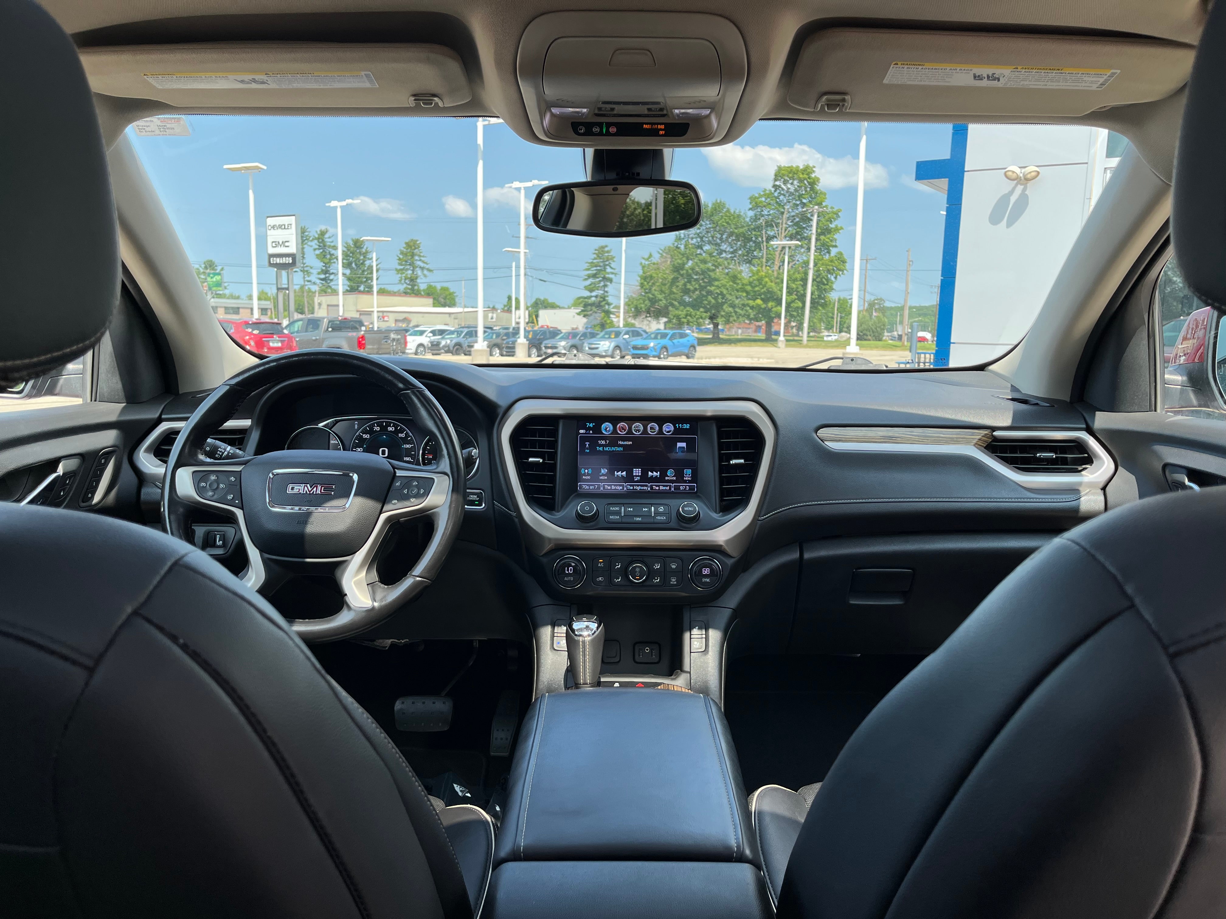 2019 GMC Acadia Denali