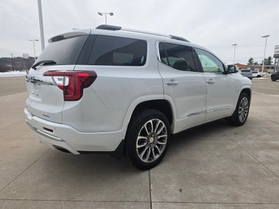 2023 GMC Acadia Denali