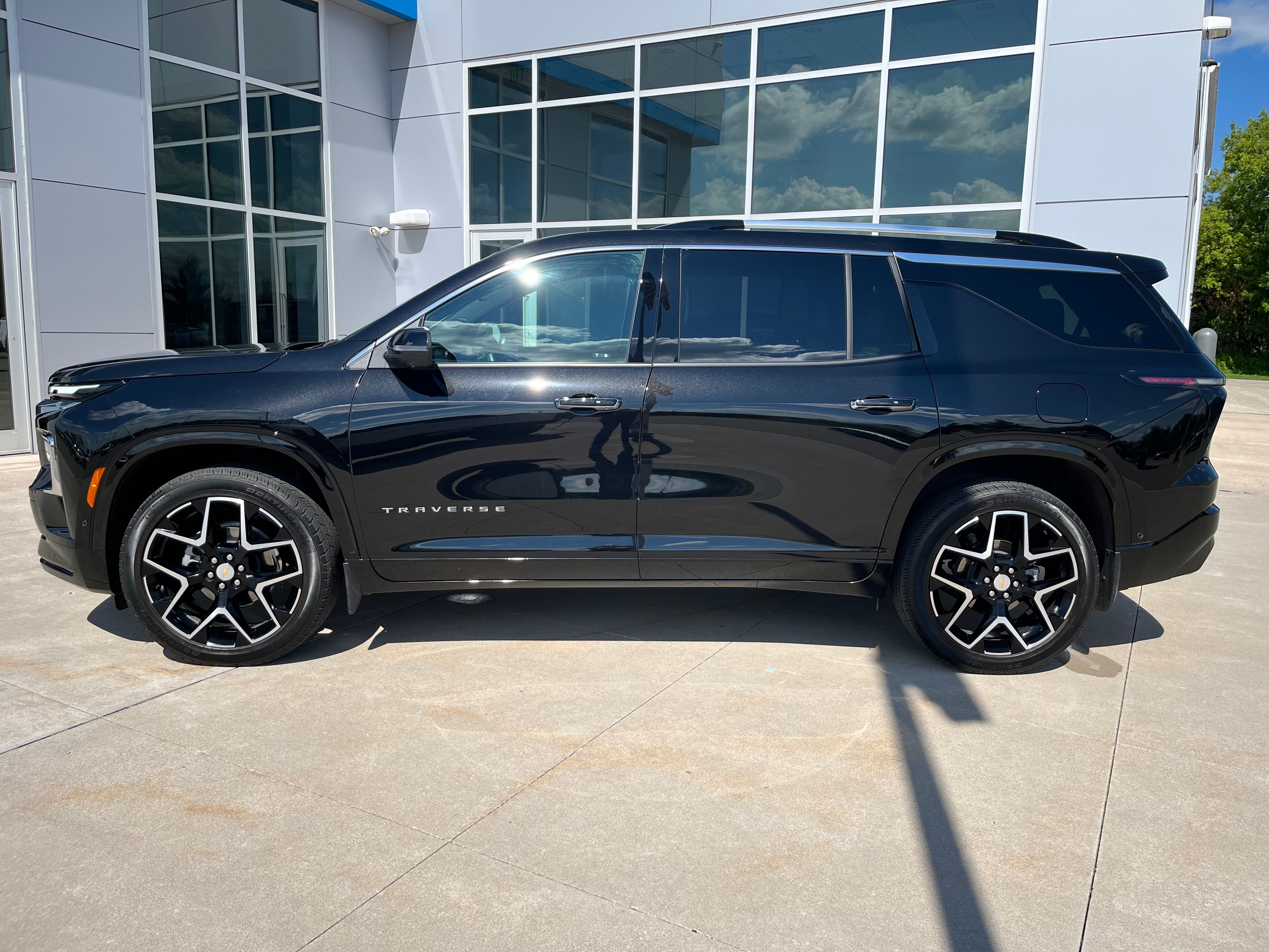 2025 Chevrolet Traverse High Country