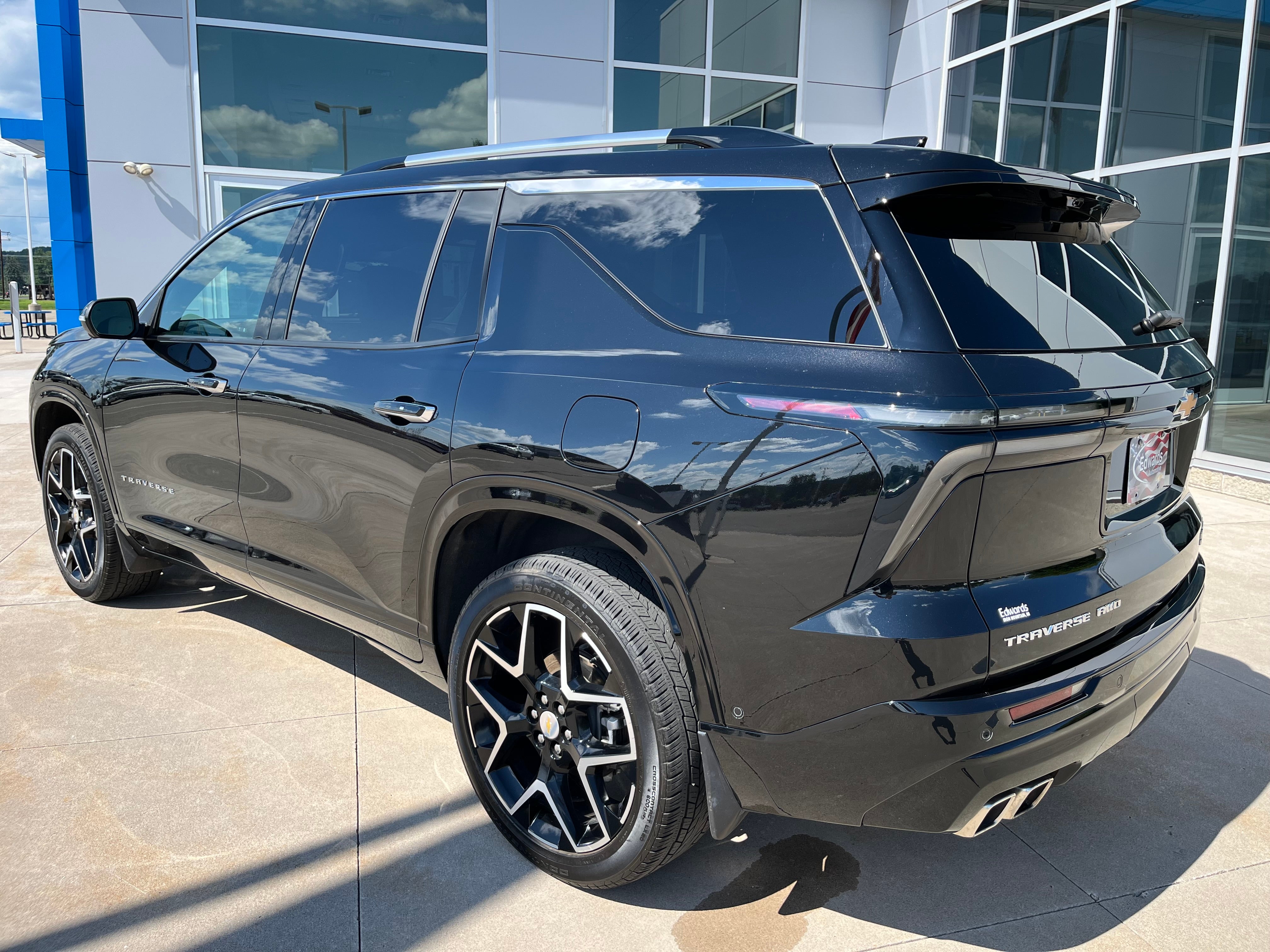 2025 Chevrolet Traverse High Country