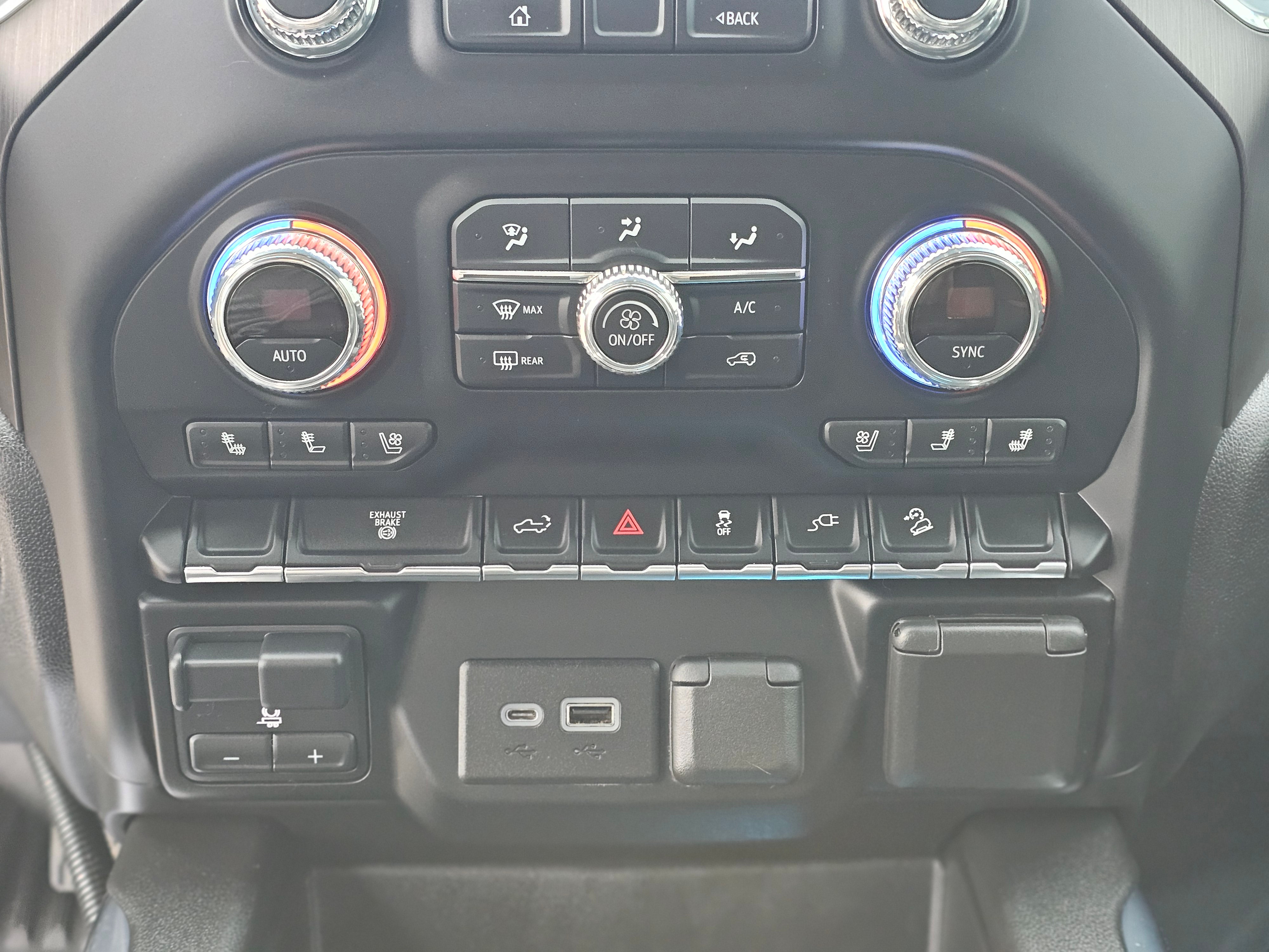 2021 GMC Sierra 3500 HD AT4