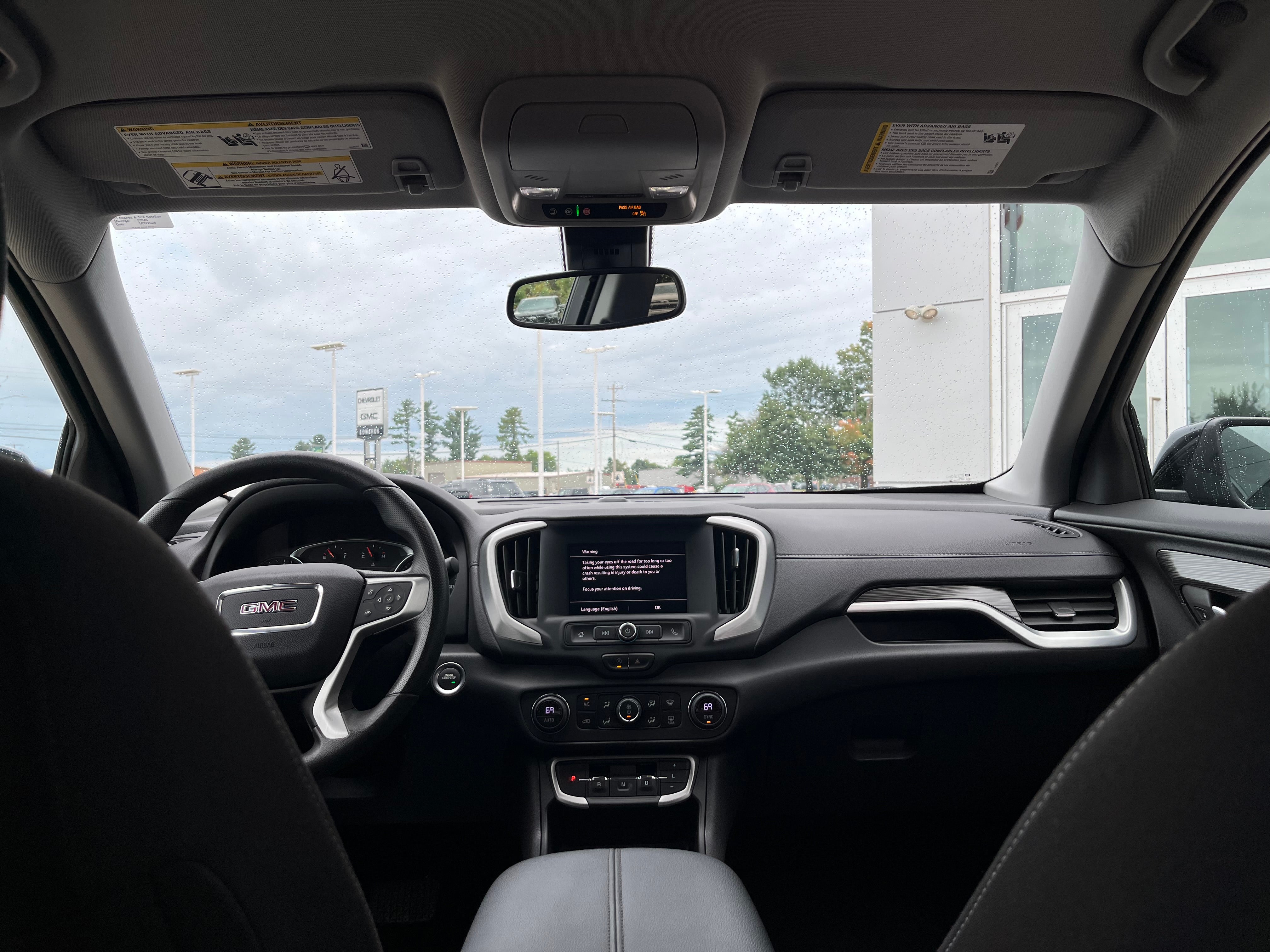 2023 GMC Terrain SLE