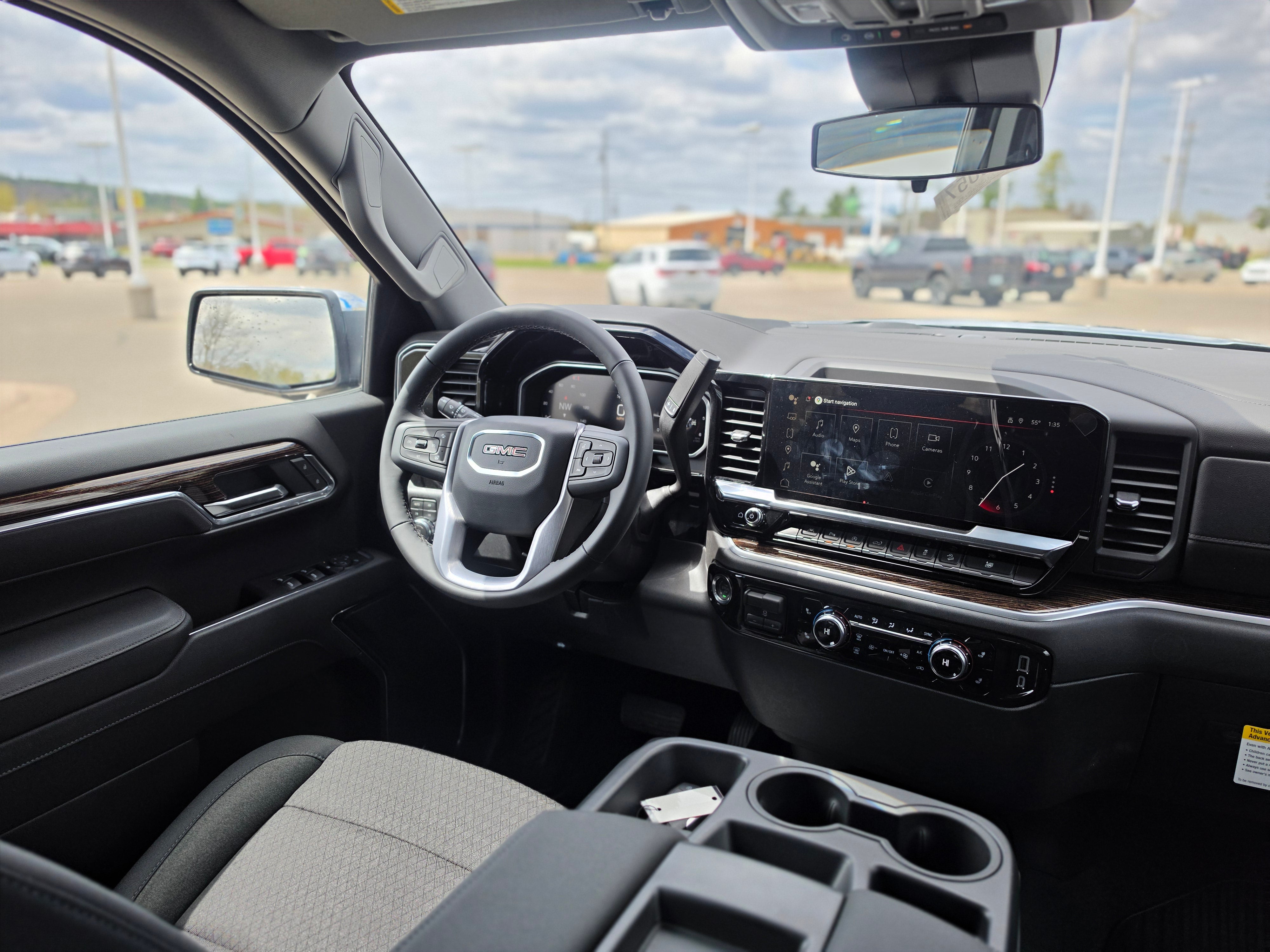 2026 GMC Sierra 1500 SLE