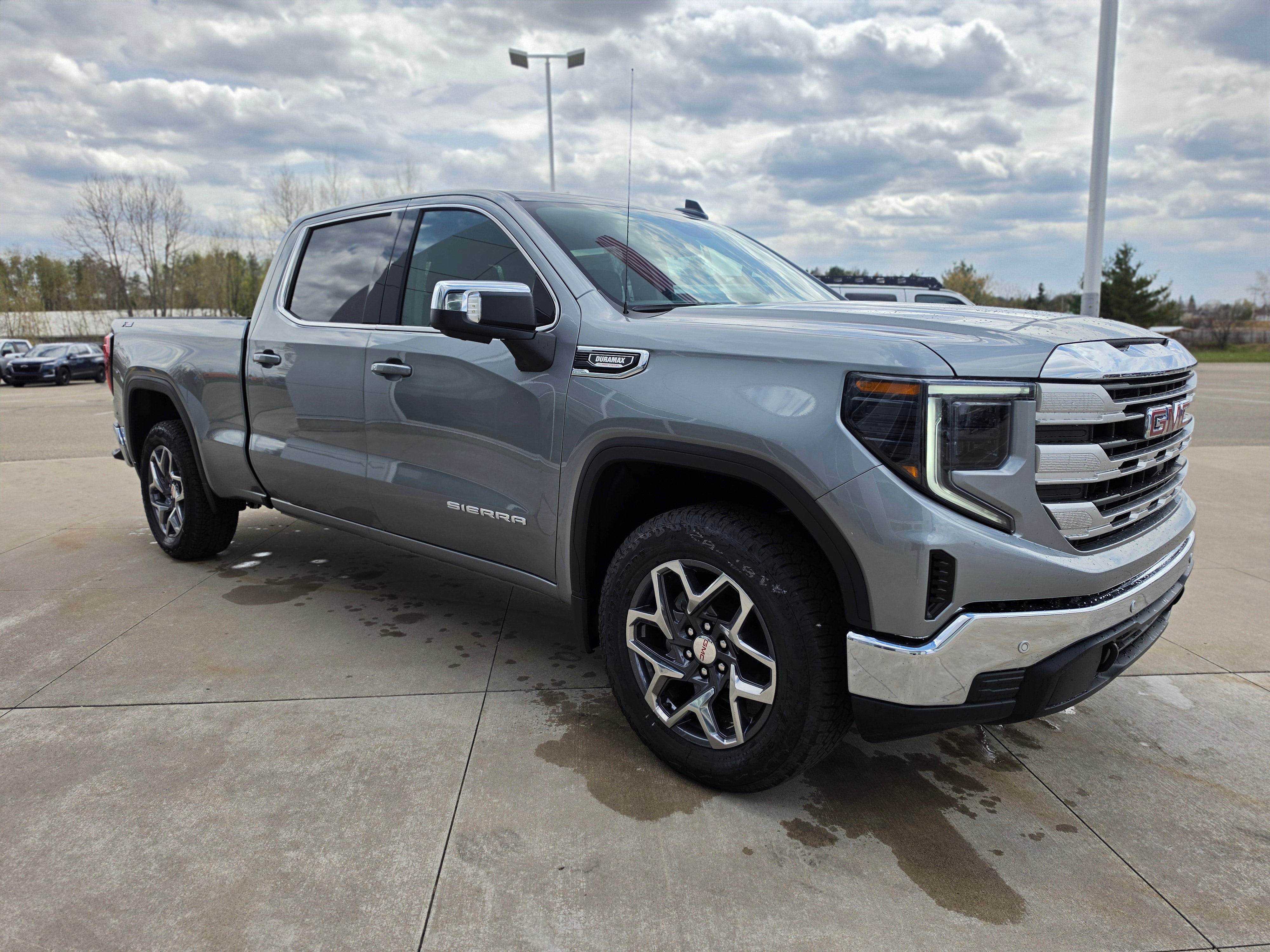 2026 GMC Sierra 1500 SLE