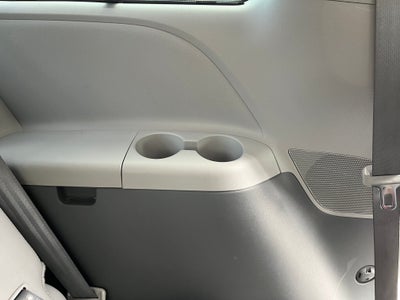 2016 Toyota Sienna XLE