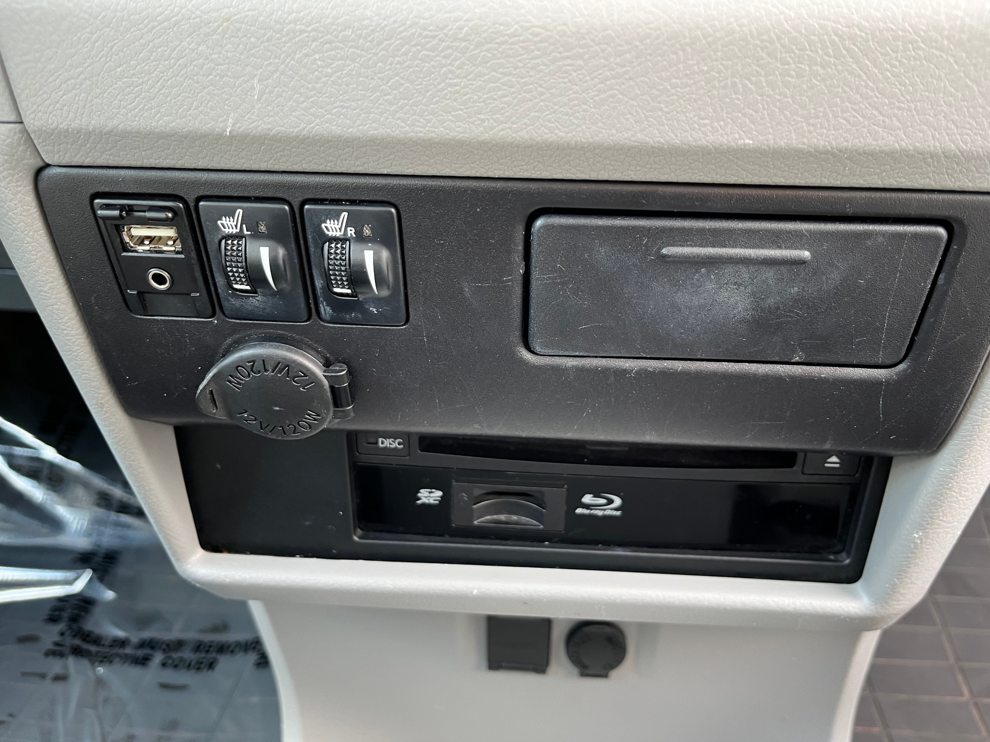 2016 Toyota Sienna XLE