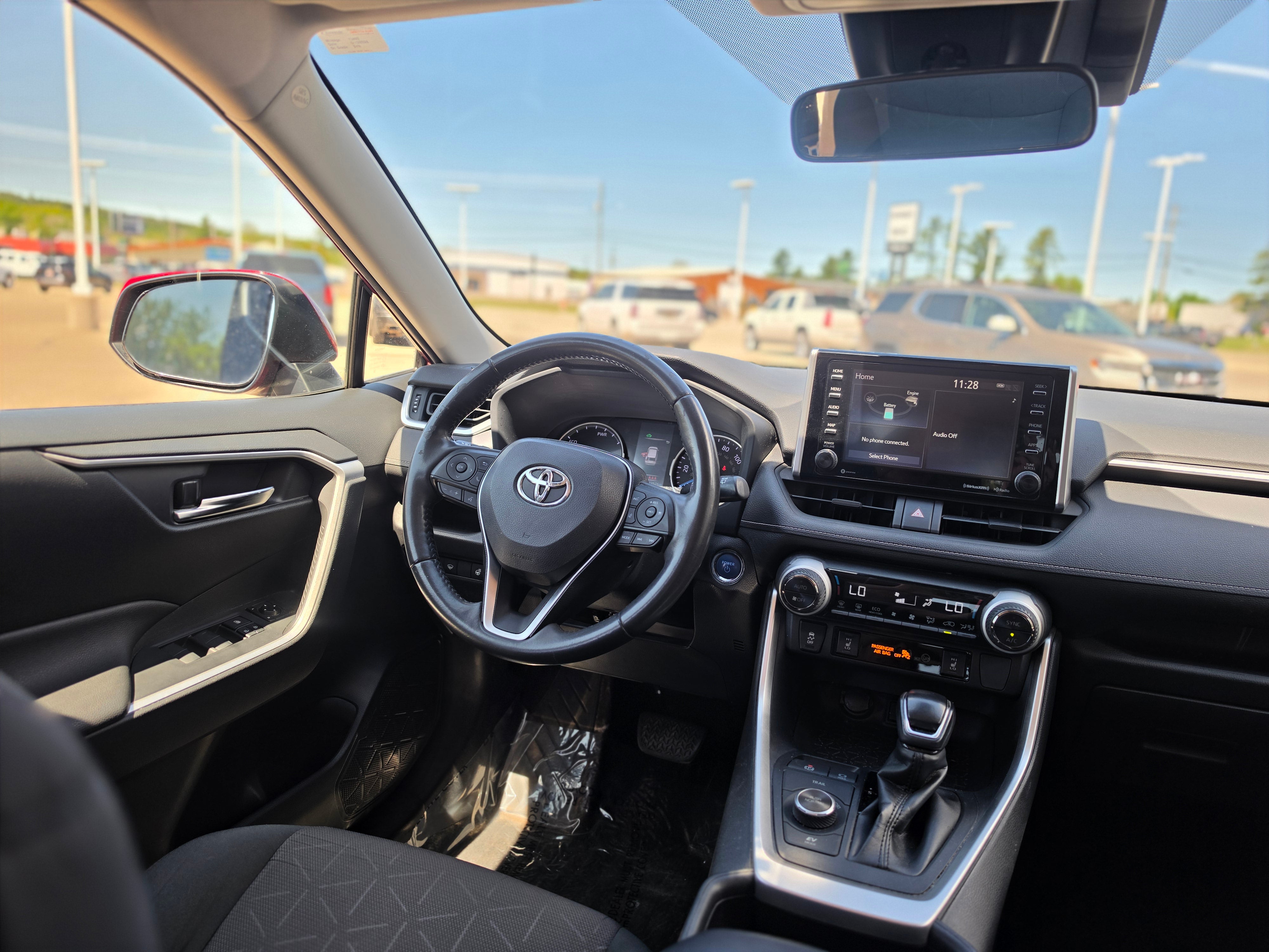 2019 Toyota RAV4 Hybrid XLE