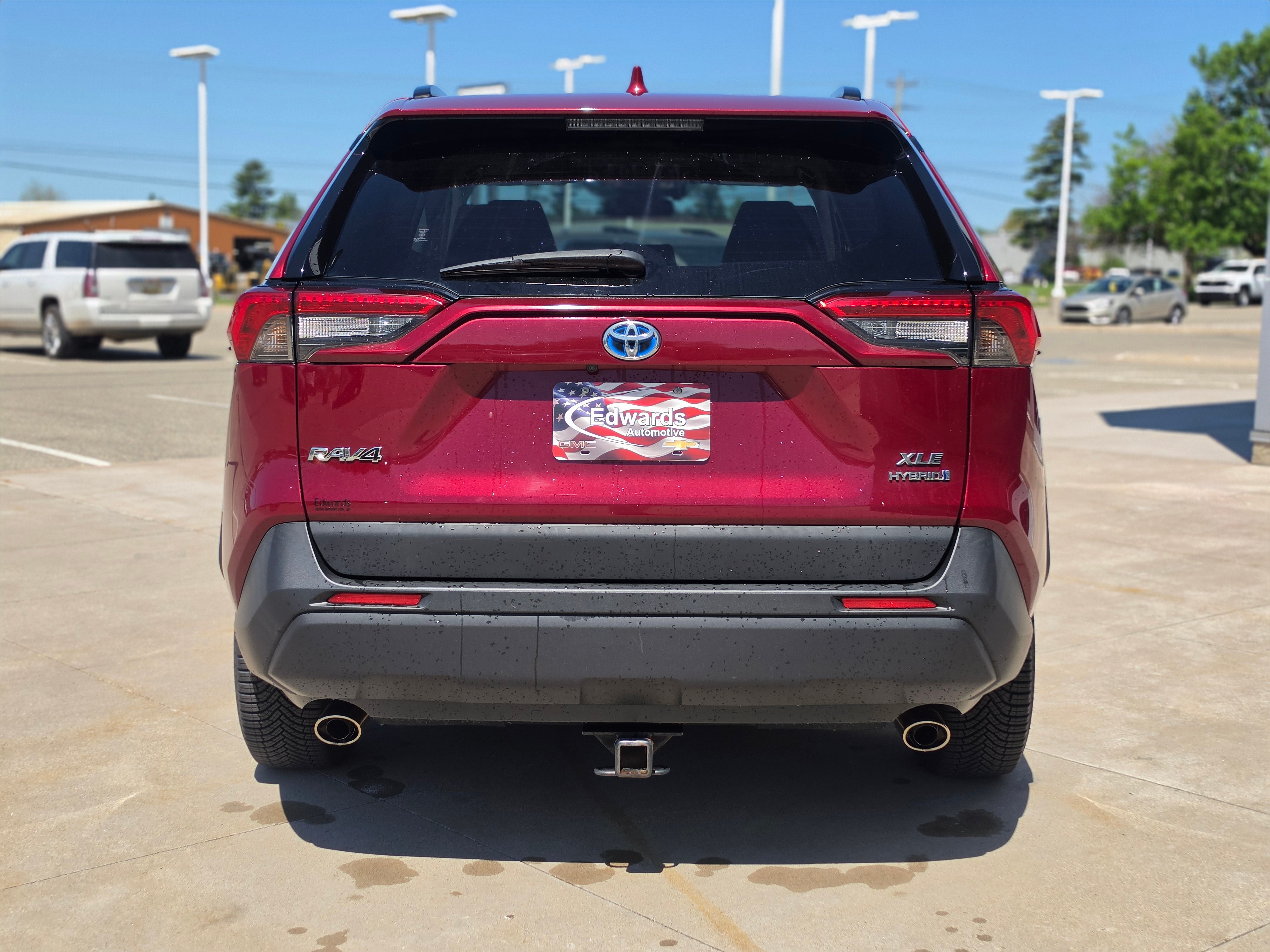 2019 Toyota RAV4 Hybrid XLE