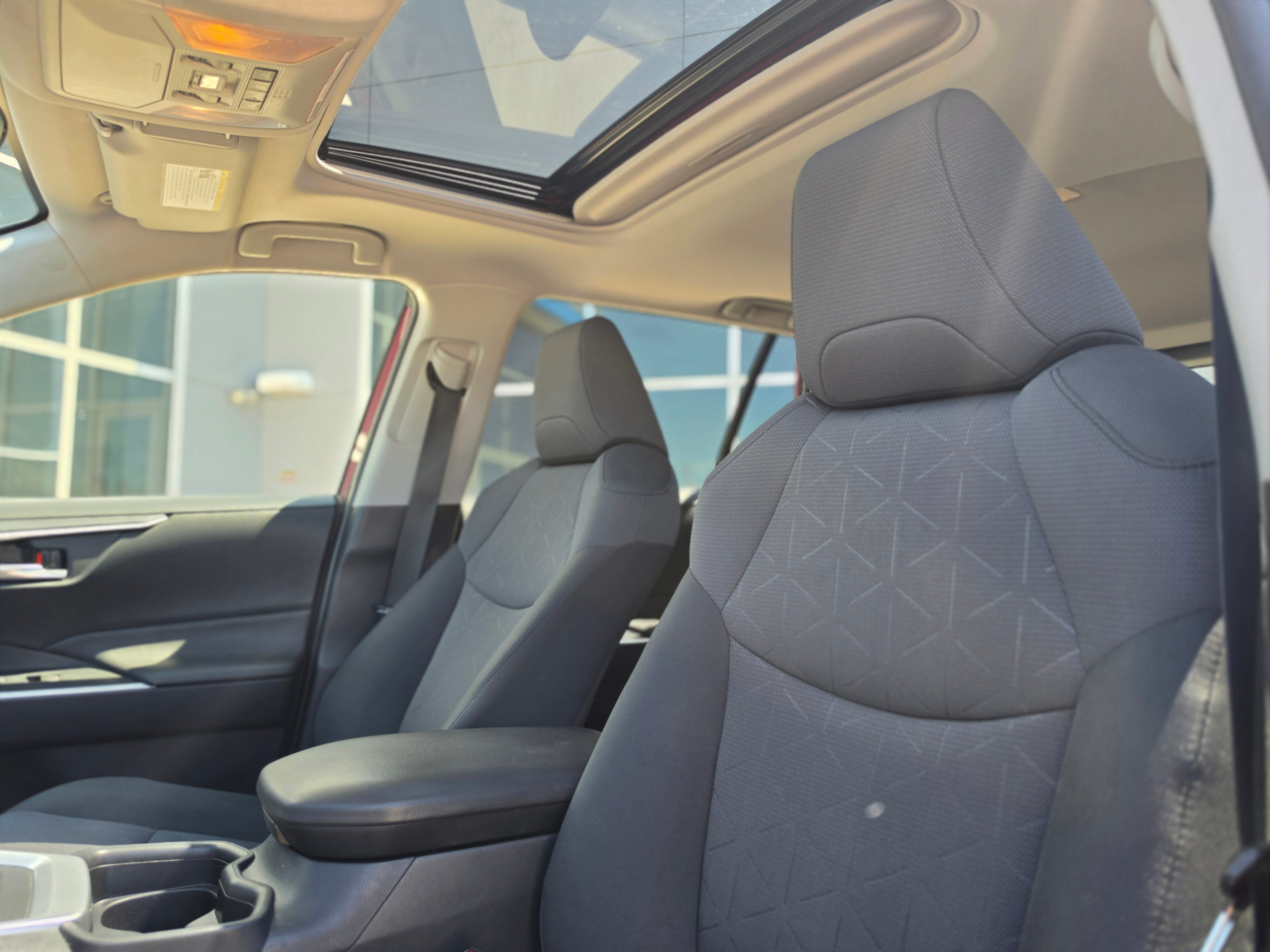 2019 Toyota RAV4 Hybrid XLE