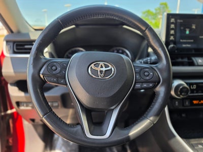 2019 Toyota RAV4 Hybrid XLE