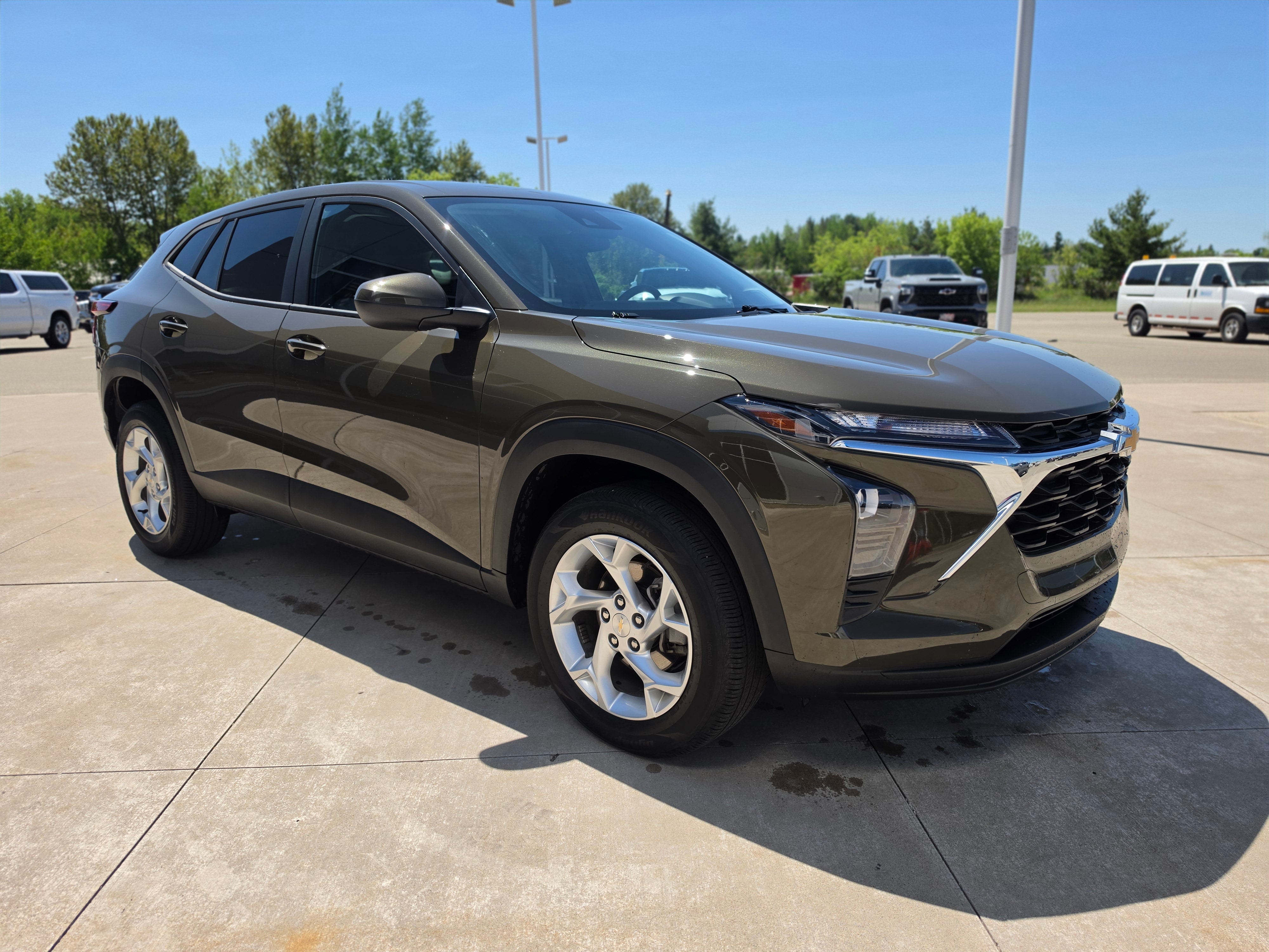 2024 Chevrolet Trax LS