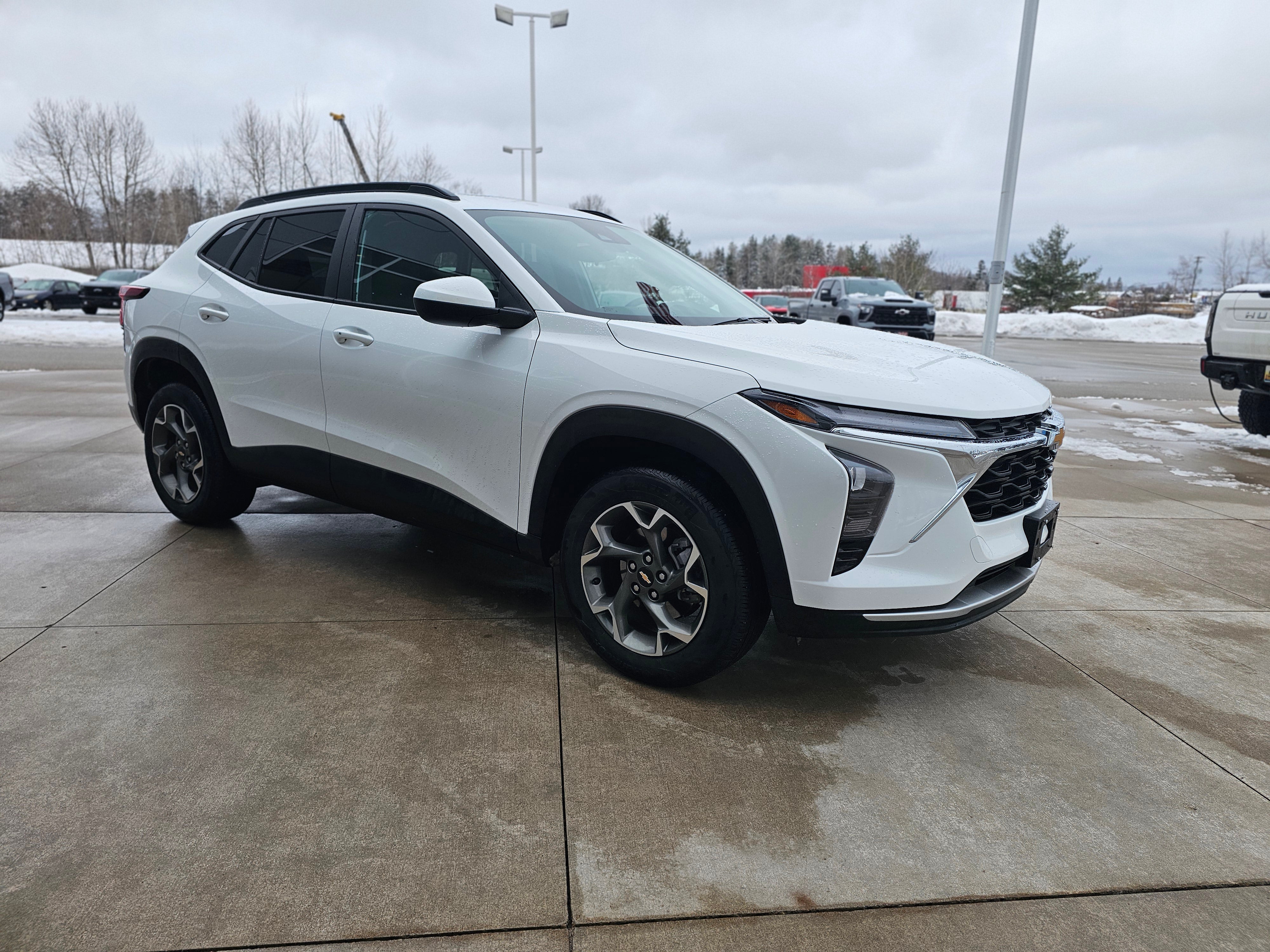 2024 Chevrolet Trax LT