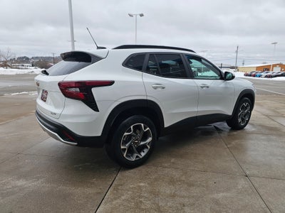 2024 Chevrolet Trax LT