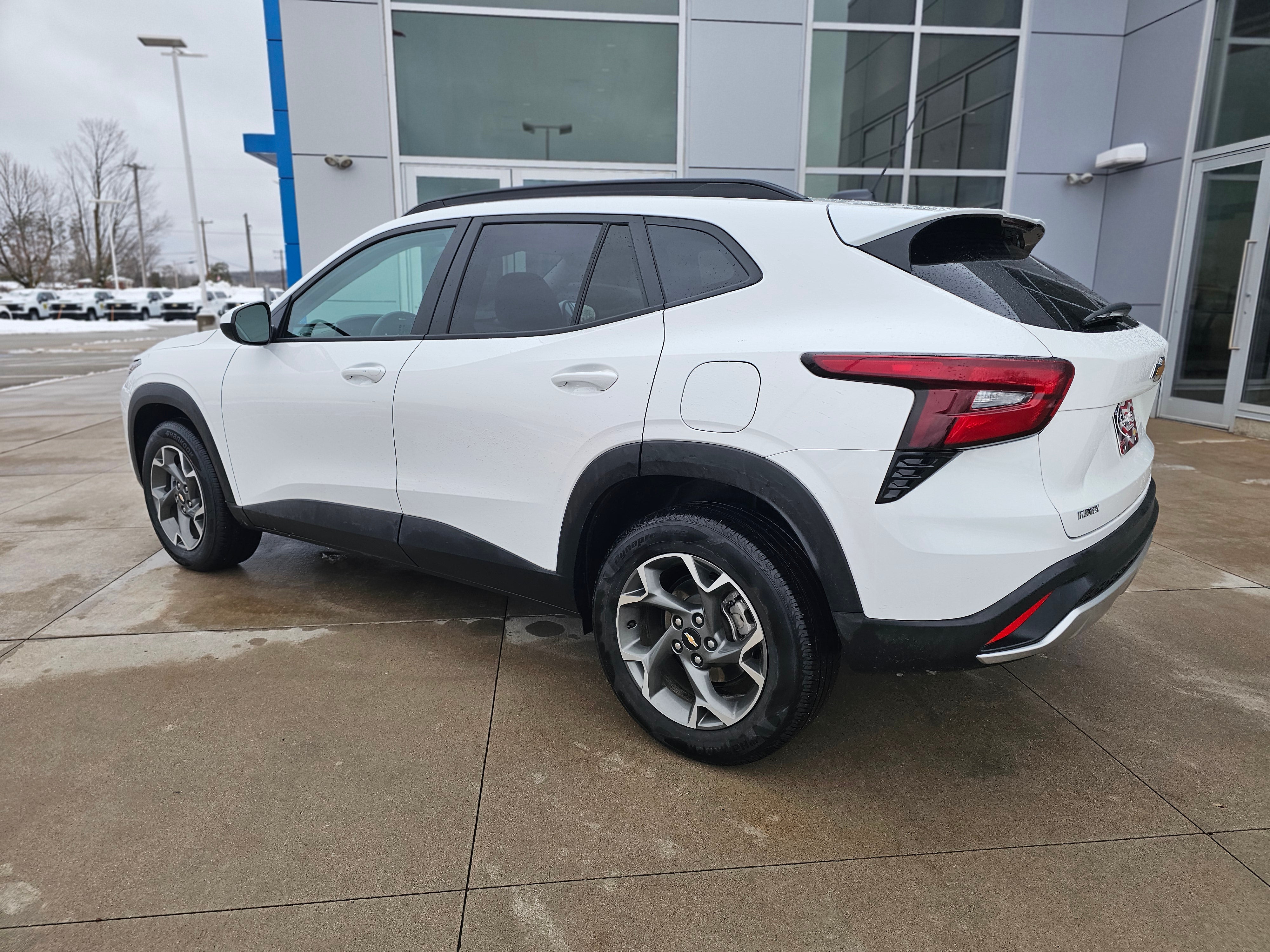 2024 Chevrolet Trax LT